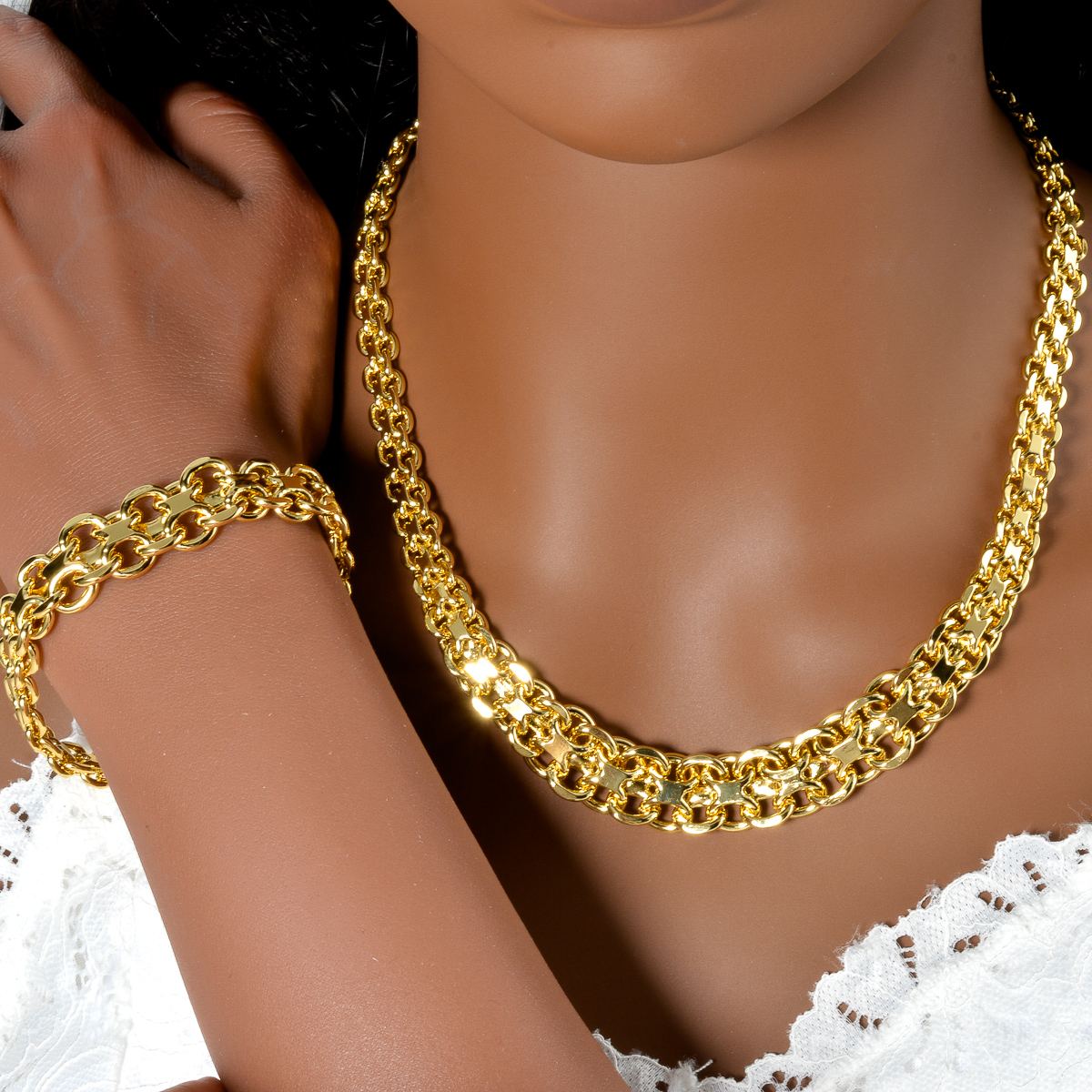 Men Accessories In Dubai - Sunny Luxury 18k Gold Plated Geometry