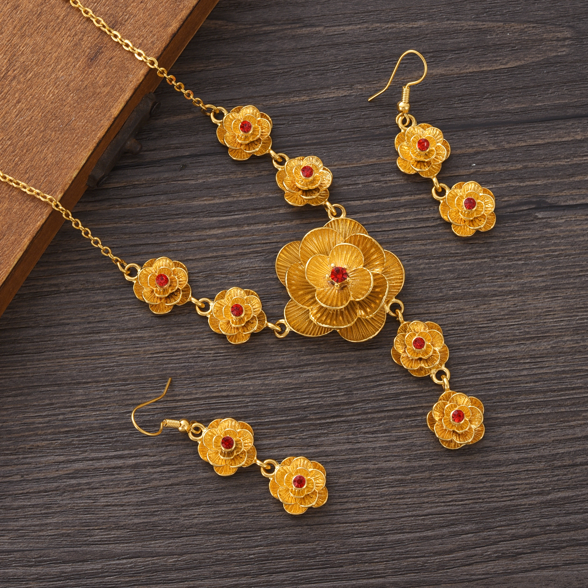 Fashion Golden Color Rose Jewe – Men Accessories In Dubai recenzja i cena