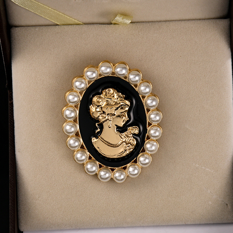 Victorian Style Pearls Cameo B – Men'S Victorian Accessories recenzja i cena