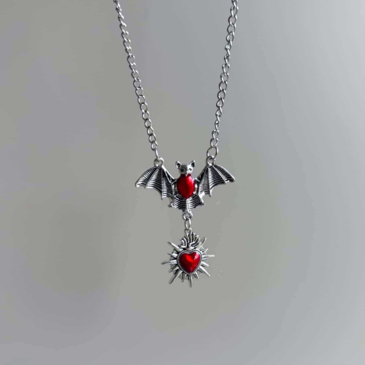 Spike Heart Bat Necklace, Goth – Men'S Victorian Accessories recenzja i cena